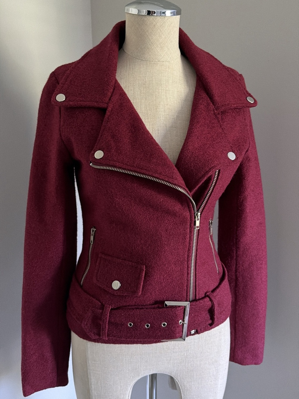 Signature 8 Women’s Burgundy Wool Blend Biker Moto Jacket Lined Zip Belt Short S
